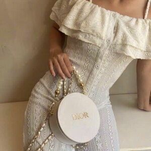 Elegant CD cosmetic round bag